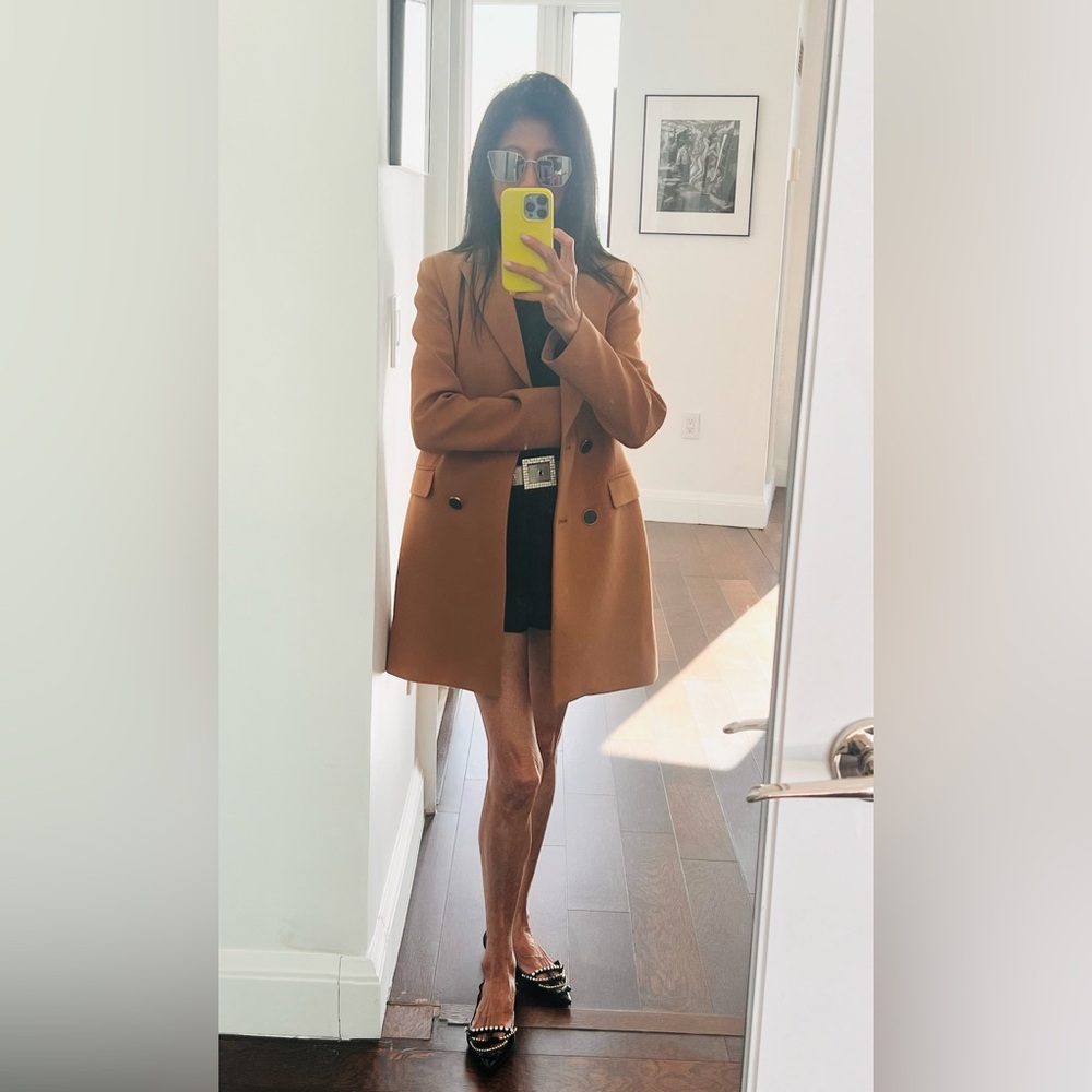 Fully limbed women Double breast jacket-coat